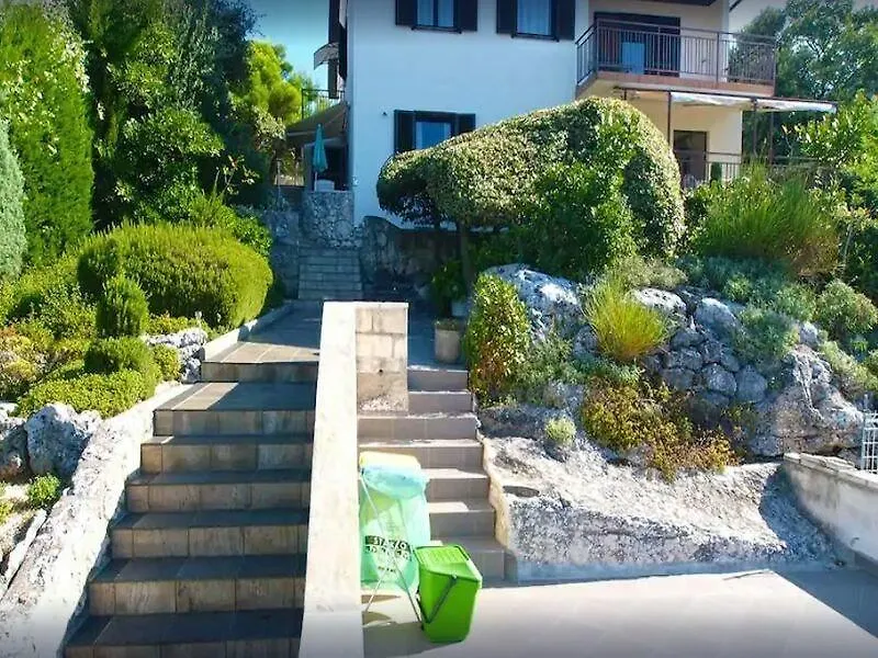 Apartments Eddi 66 Pjescana Uvala